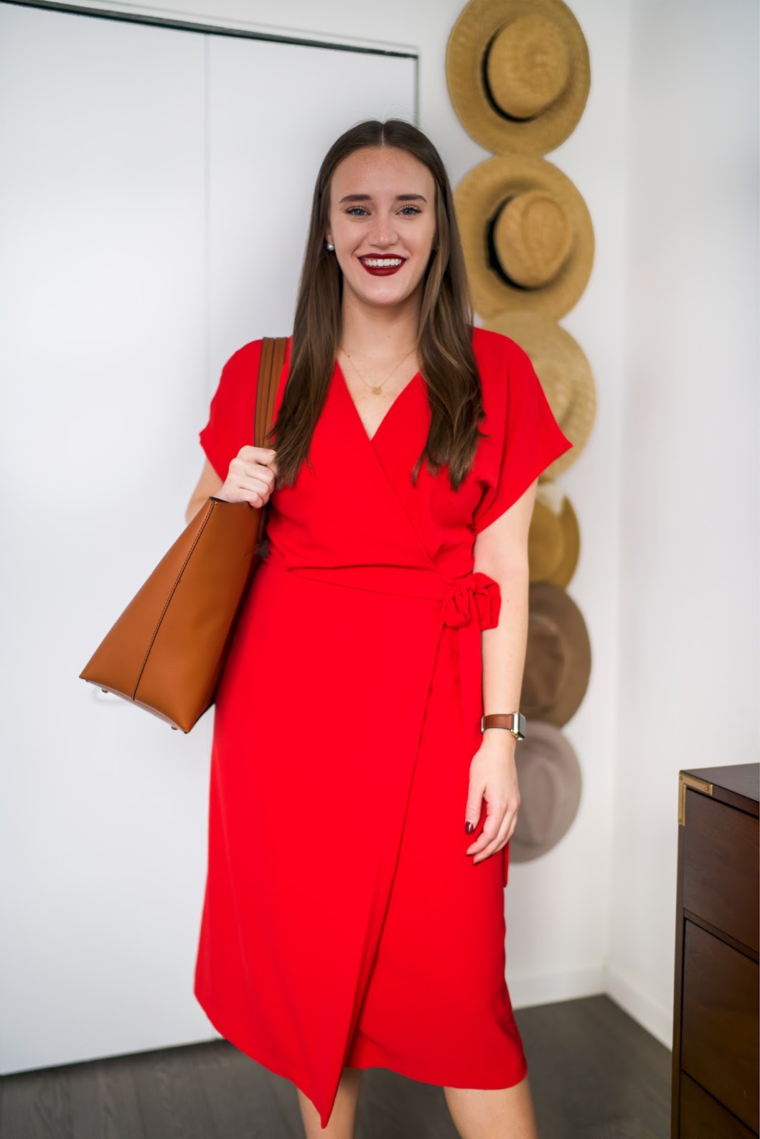 A Simple Office Look for the Work by popular New York fashion blogger Covering the Bases