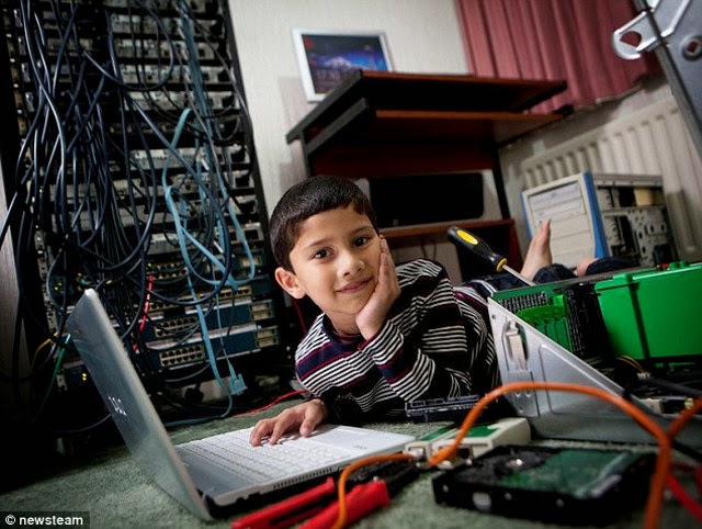 Ayan Qureshi Anak SD Ahlinya Microsoft