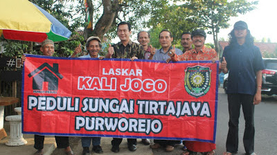 WAKIL KETUA DPRD, YOPI PRABOWO Sambangi Peduli Sungai Tirta Jaya.