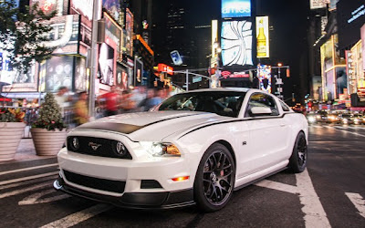 2013 Ford Mustang Walk-around and Brochure: An American Icon