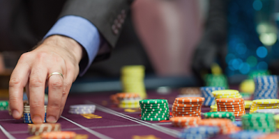 poker online menghasilkan uang asli