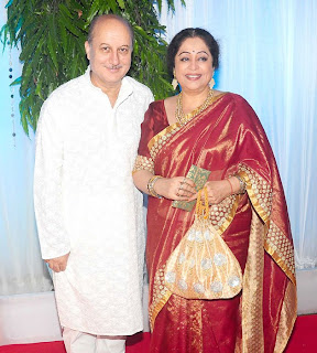 Anupam Kher Photos: Esha Deol's Marriage Reception 