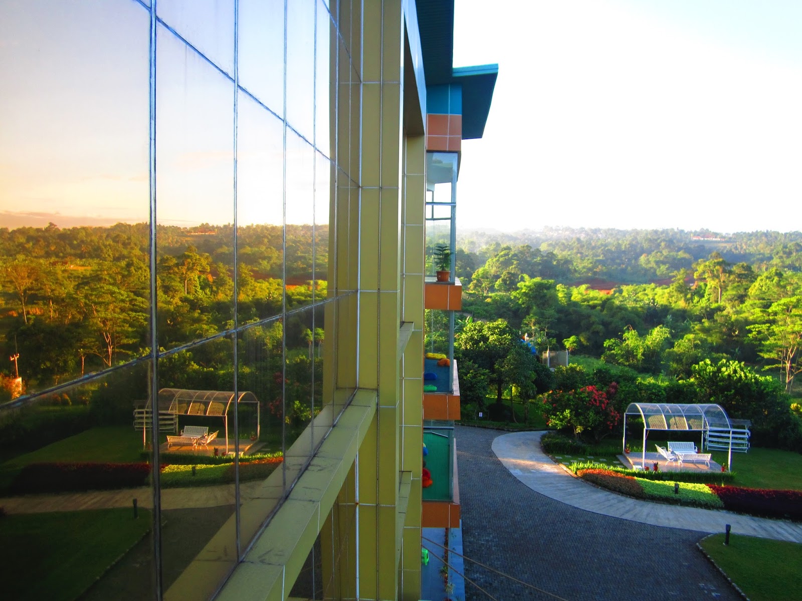 Biaya Sekolah Cahaya Rancamaya Islamic Boarding School