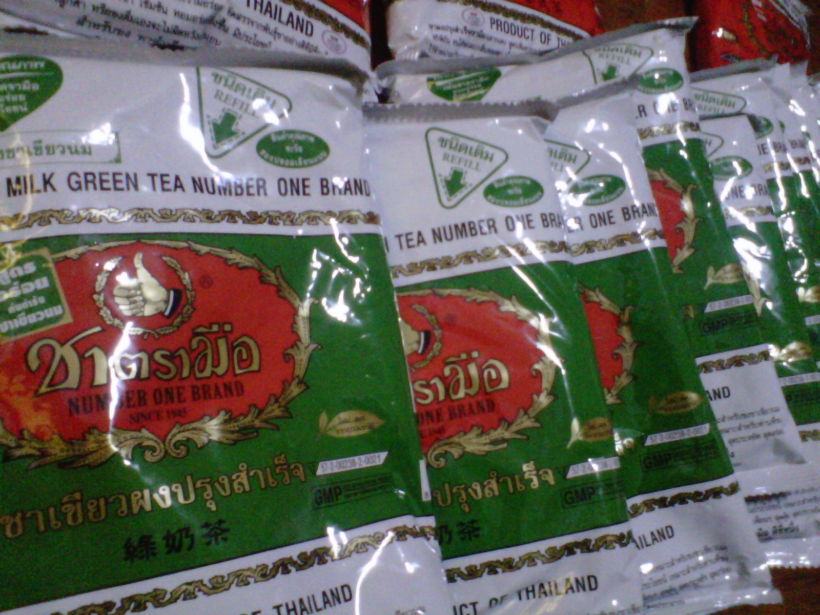 Hasil gambar untuk THAI GREEN TEA NUMBER ONE / CHATRAMUE BRAND