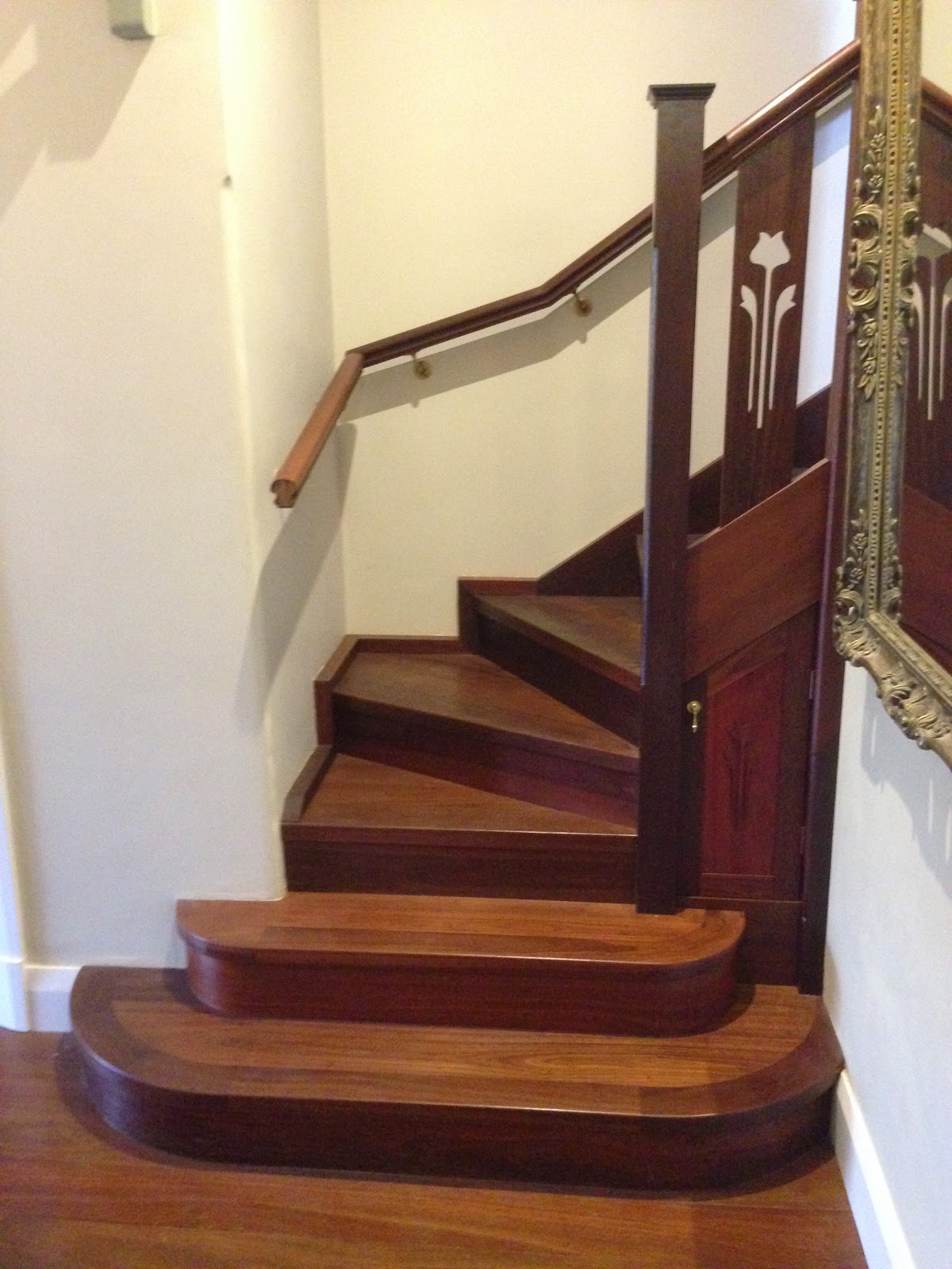 The Joy of Wood The finishing touch to a Staircase Handrail.
