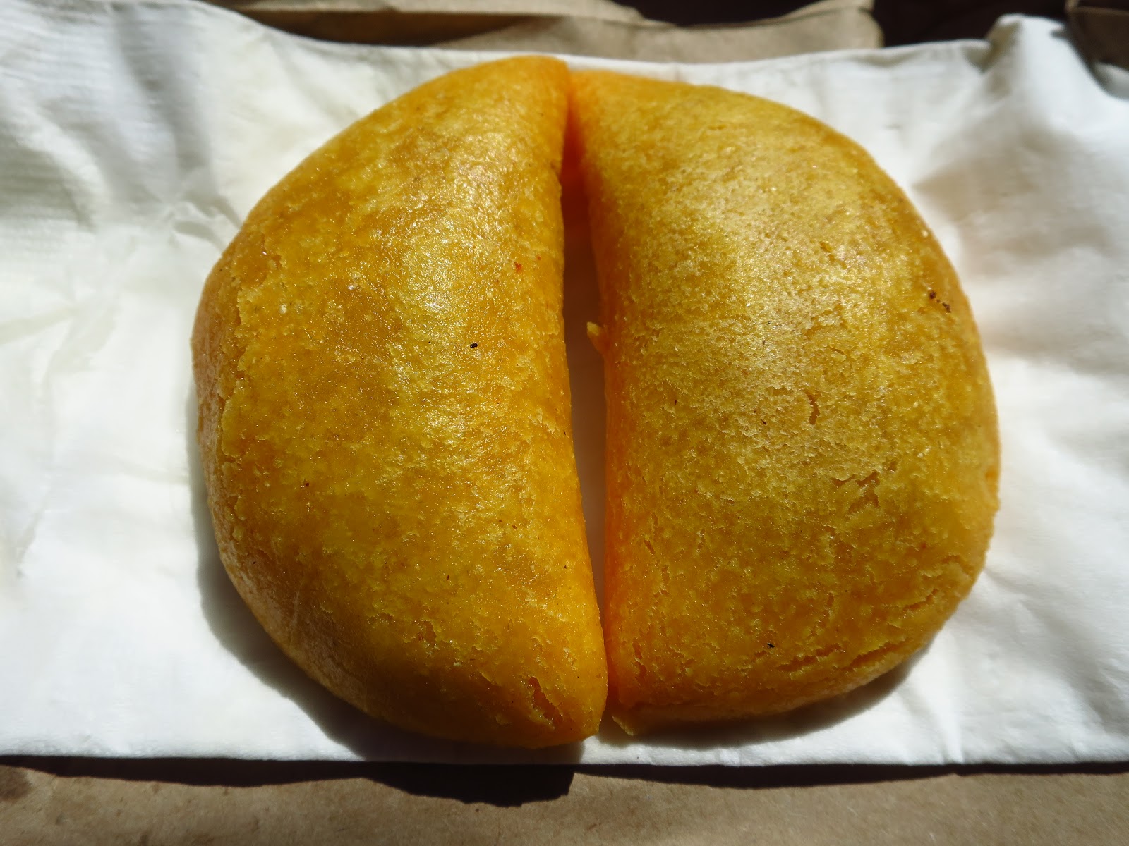 Smokin' Chokin' and Chowing with the King ArePA