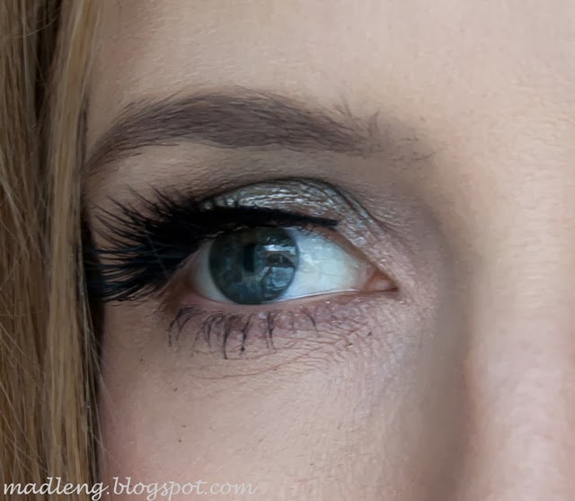 http://madleng.blogspot.de/2014/01/amu-lash-flash-le-catrice-part-1.html