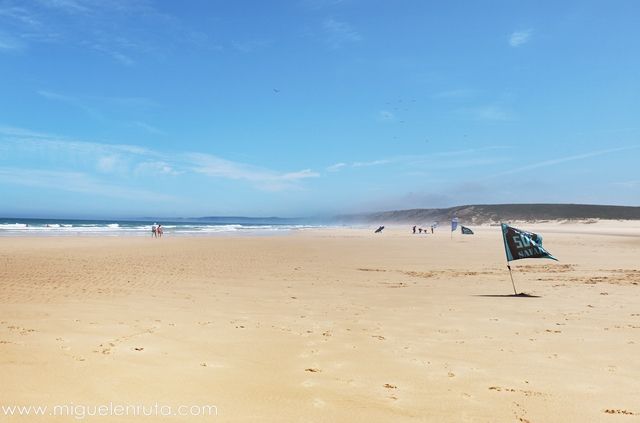 Praia-Da-Bordeira-Algarve-7