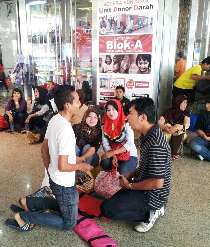 MamaLUV: Tanah Abang Jakarta, Kain Sulam Pita dan Nutrisi 