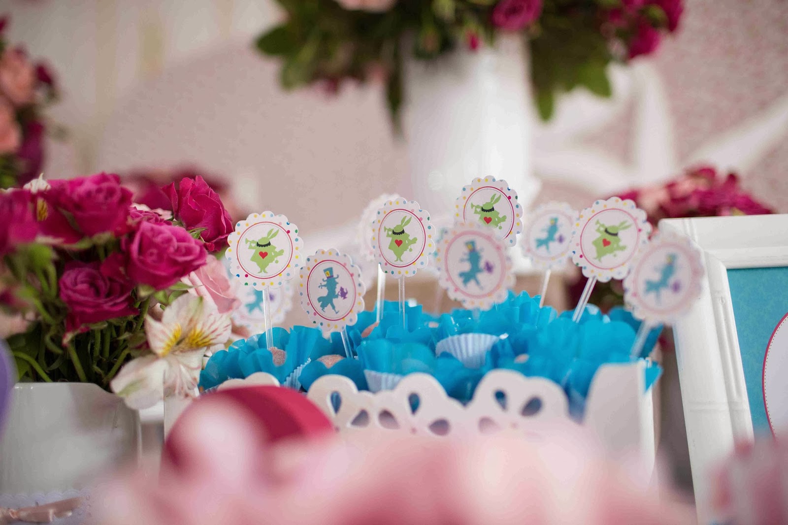 blog-de-casamento-festa-alice-no-pais-das-maravilhas-papelaria papelaria-alice-pais-maravilhas