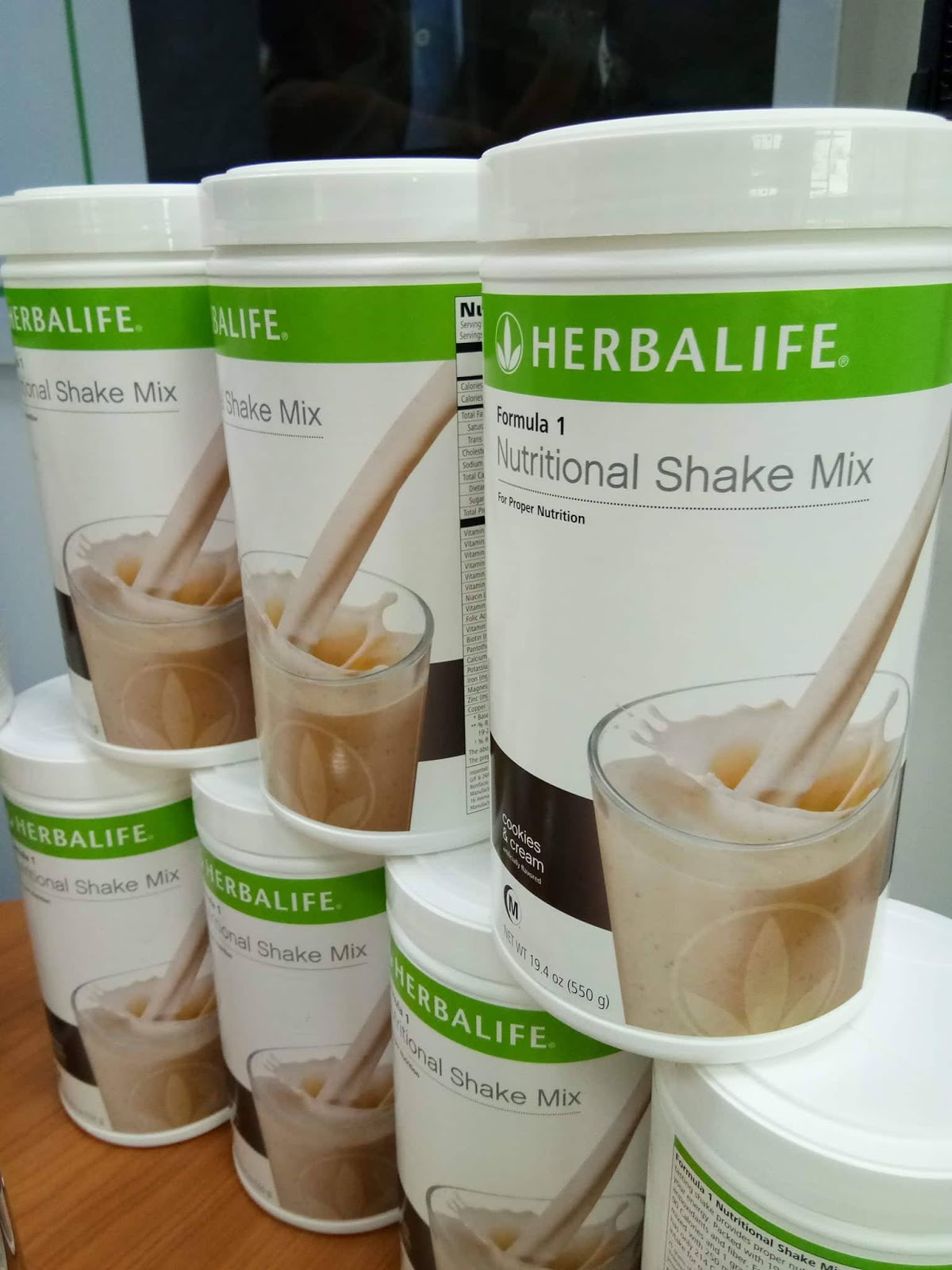 Herbalife Nutrional Shake in Cookies & Cream and Herbal Aloe Flavor