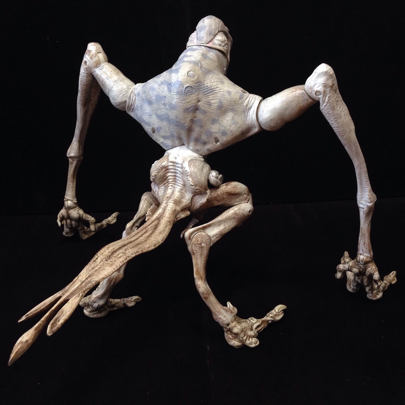 The Kaiju Original Figure Review Hasbro Signature Series