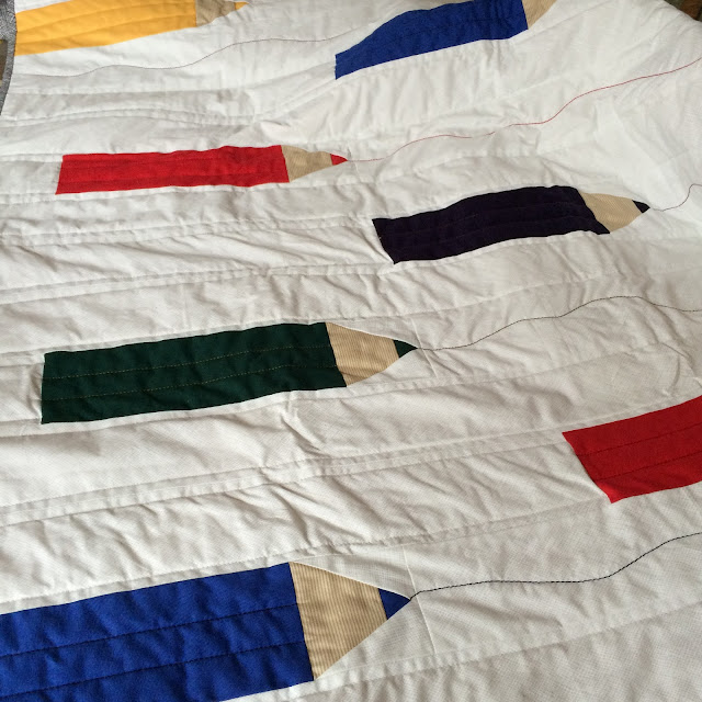 Coloured Pencils Quilt / CHARM ABOUT YOU