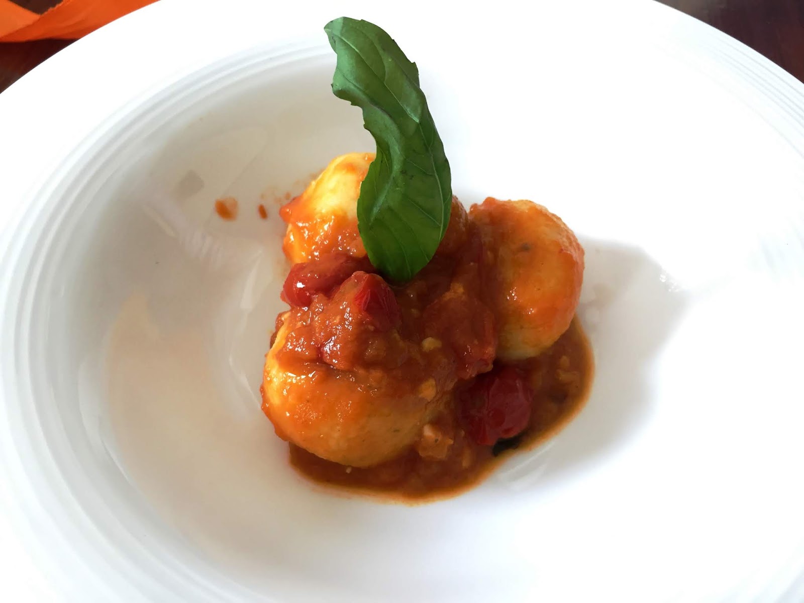 Had vidnesbyrd væbner the foodietrails: Goa on my plate : Diva restaurant by Chef Ritu Dalmia