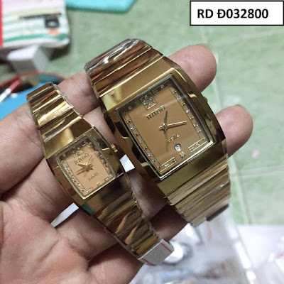 Đồng hồ Rado Đ032800 quà tặng bố mẹ mang theo cả tình yêu