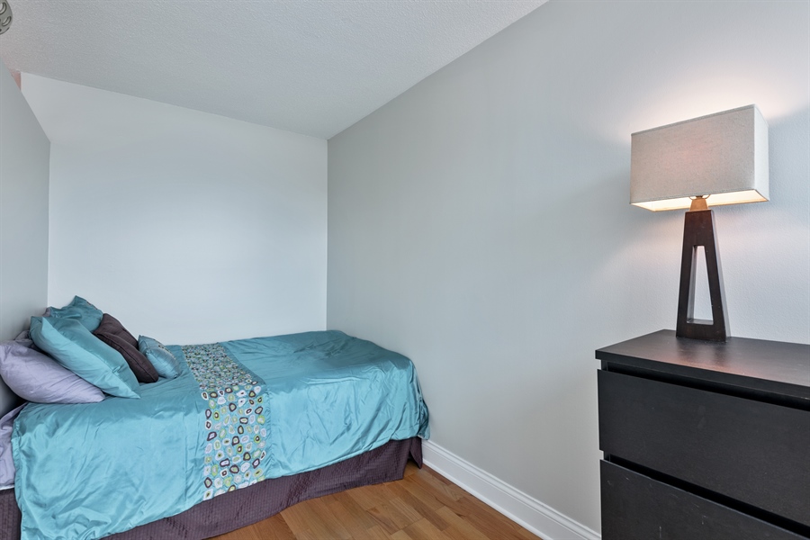 The Chicago Real Estate Local Video! Lake View East condo with pool, fitness room For Sale