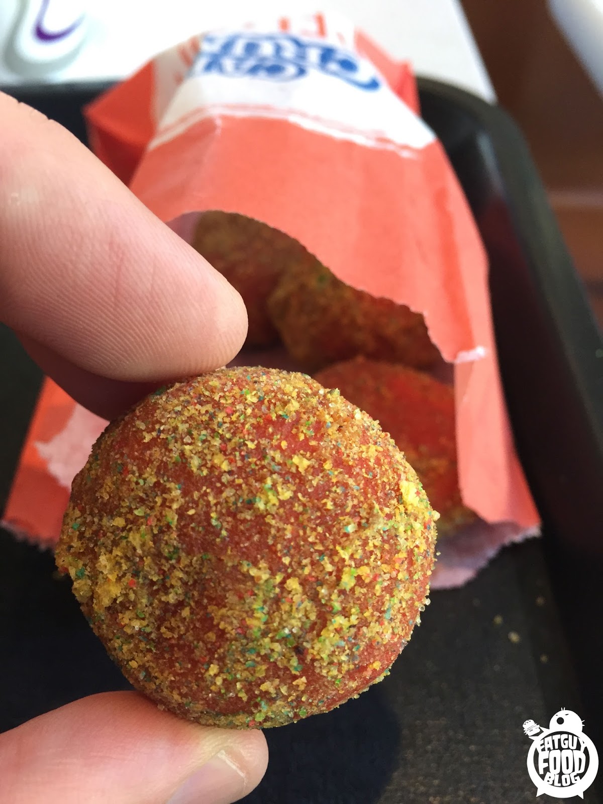 FATGUYFOODBLOG Taco Bell Bacon Club Chalupa 5 box & Cap'n Crunch