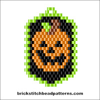 Click to view the Pumpkin Dog Tag Halloween brick stitch bead pattern charts.