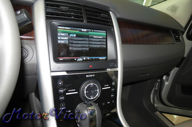 Ford Edge 2013 Limited - Interior