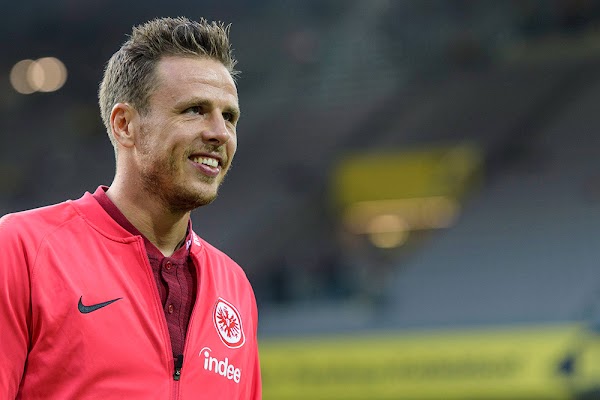 Oficial: Hannover 96, llegan cedidos Akpoguma y Nicolai Muller