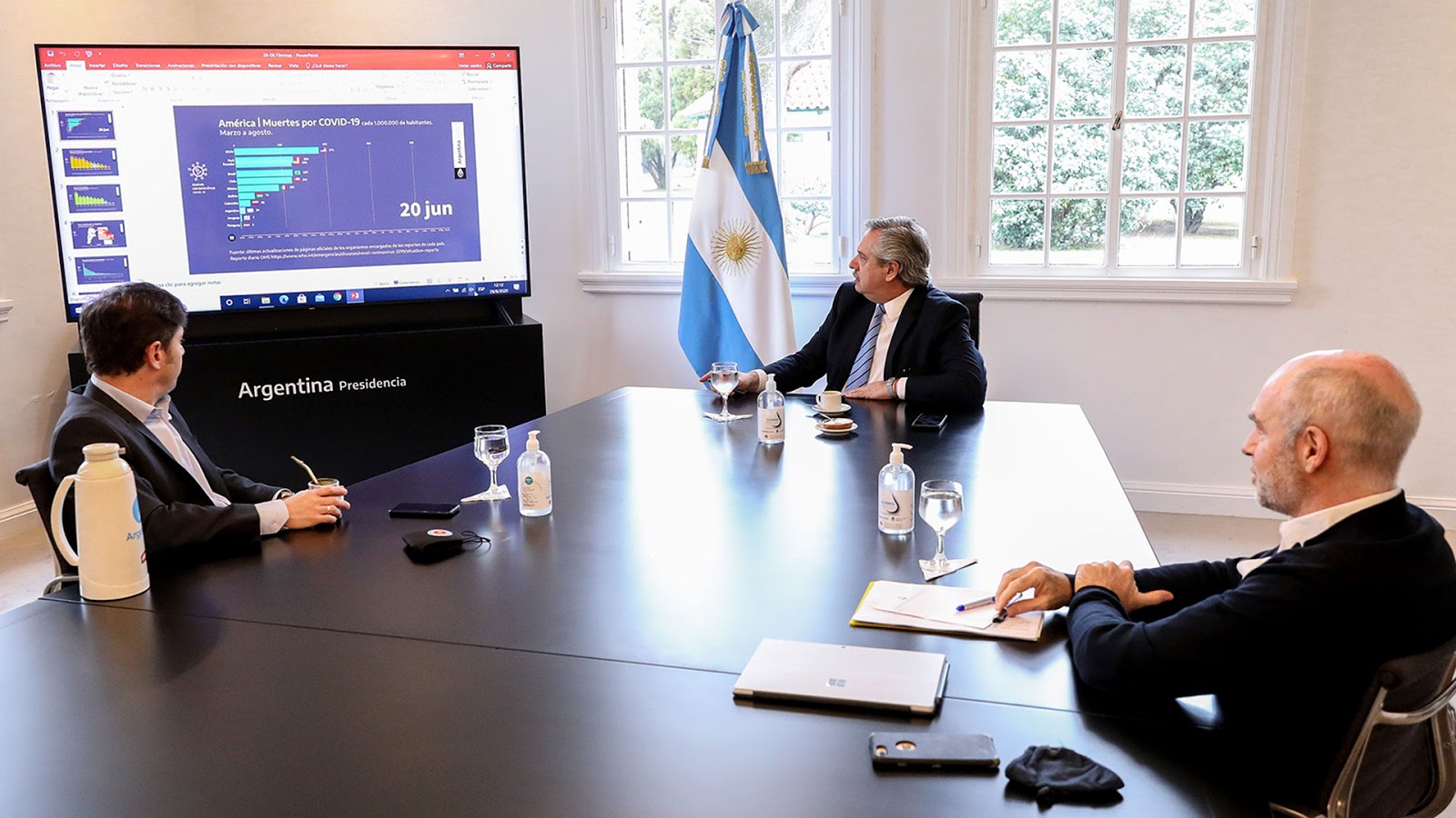 El Gobierno anunció que sigue el aislamiento hasta el 20 de septiembre y habrá reuniones al aire libre El Gobierno anunció que sigue el aislamiento hasta el 20 de septiembre y habrá reuniones al aire libre