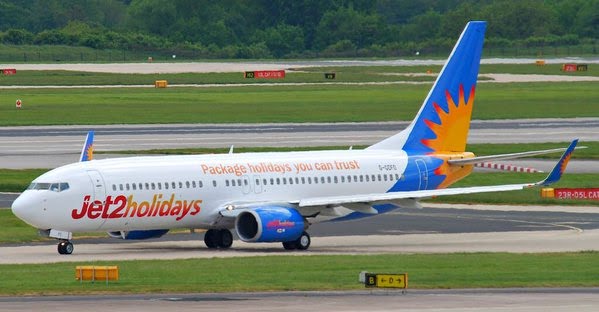 Prima volta al mondo: atterraggio d'emergenza volo Jet2 a causa di tè e caffè. Prima volta al mondo: atterraggio d'emergenza volo Jet2 a causa di tè e caffè.