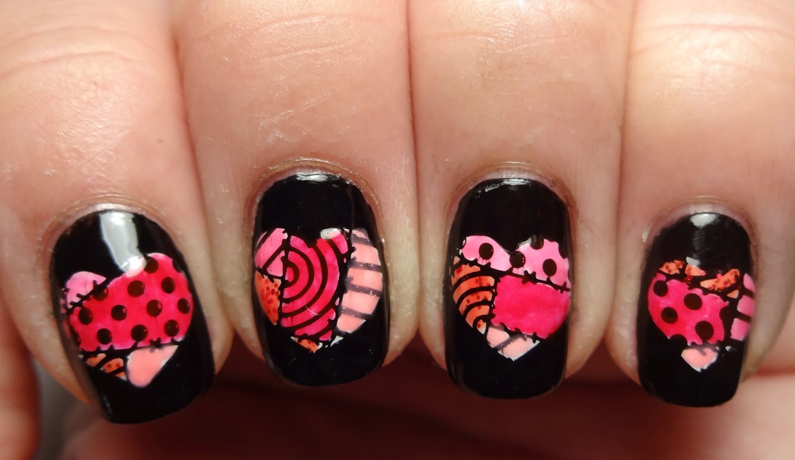 Leadlight Heart Stamped Nails