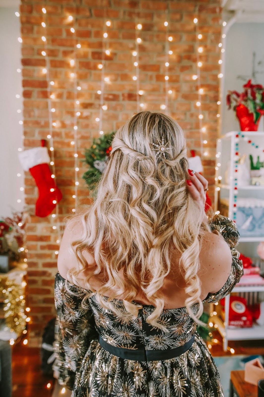 Festive & Glam Waves for NYE with Hot Tools