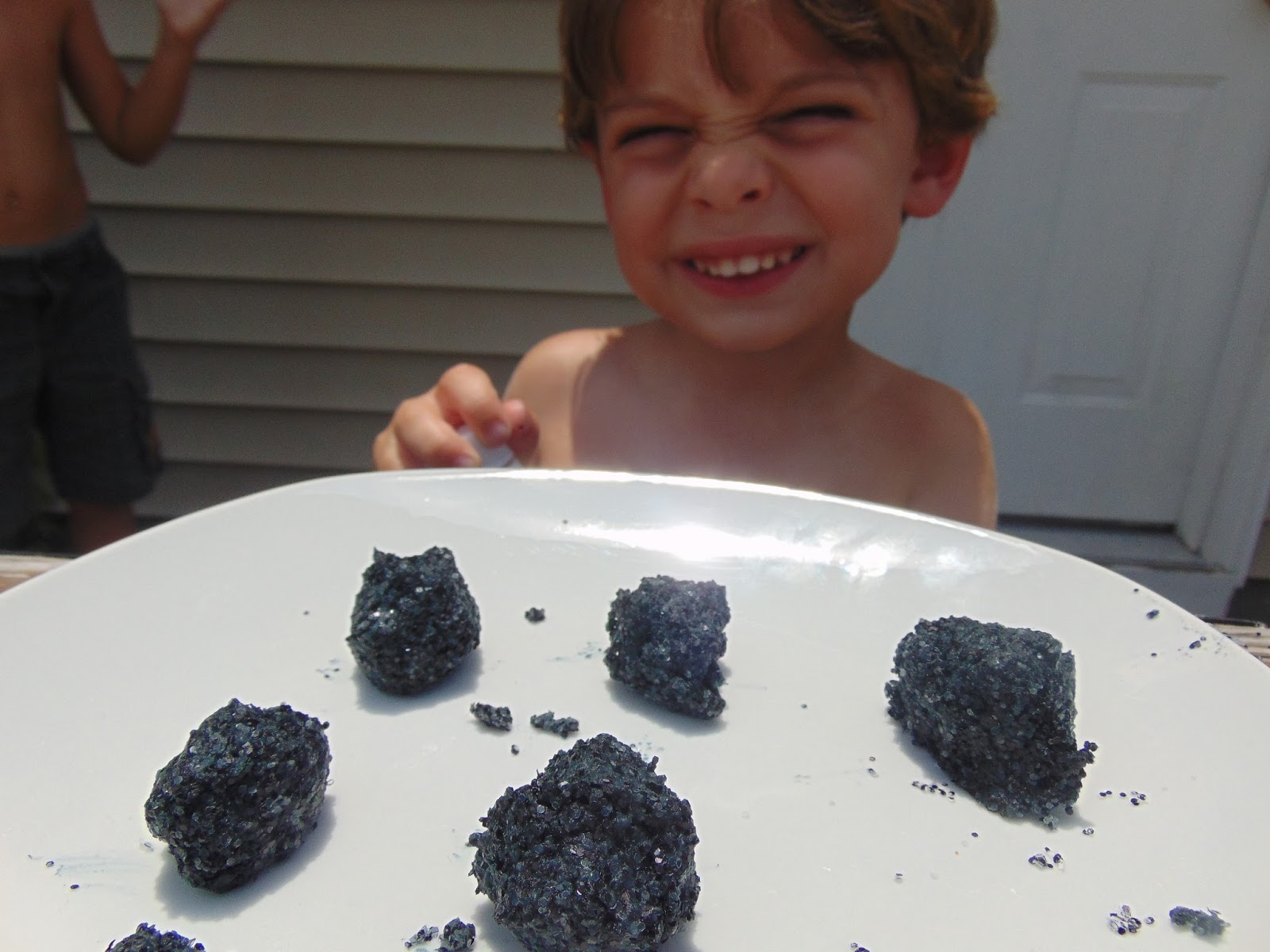 BrayHud's World Moon Rocks, Using Household Ingredients