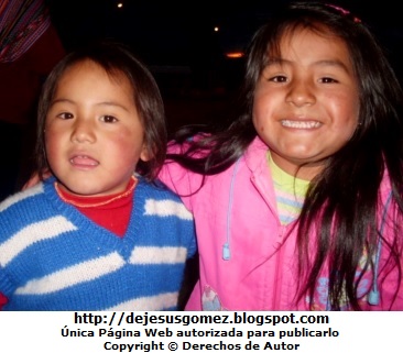 Niñas Foto de niñas de la sierra del Perú por Jesus Gómez