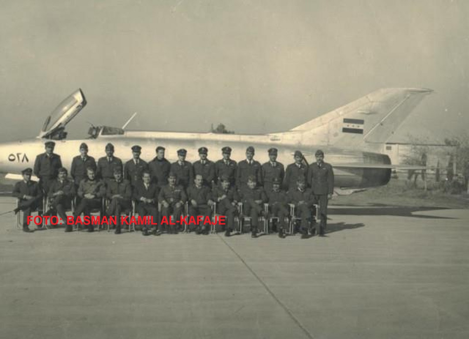 IRAK+MIG-21F-13+538+PROMOCION+DE+PILOTOS+BASMAN+KAMIL+AL-KAFAJE+3.jpg