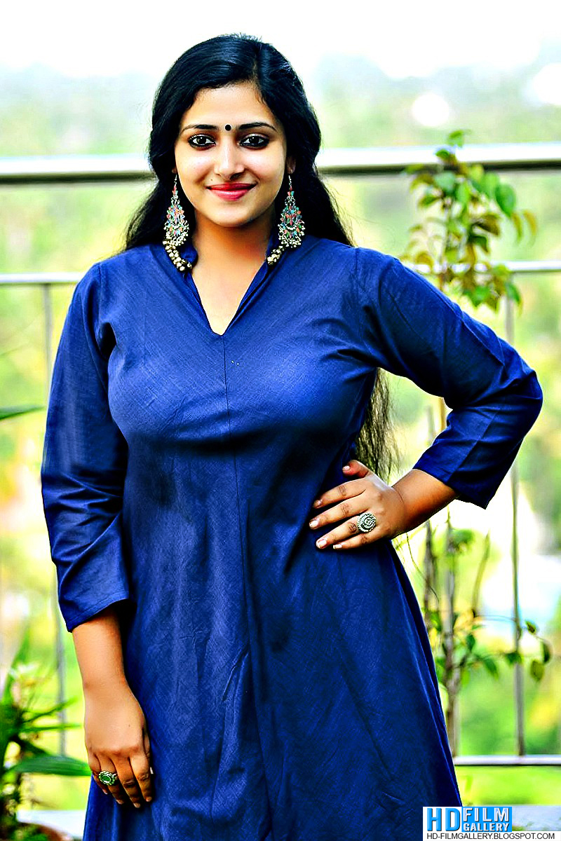 MALAYALAM ACTRESS ANU SITHARA IN BLUE DRESS WOW! SHE IS MORE BEAUTIFUL
