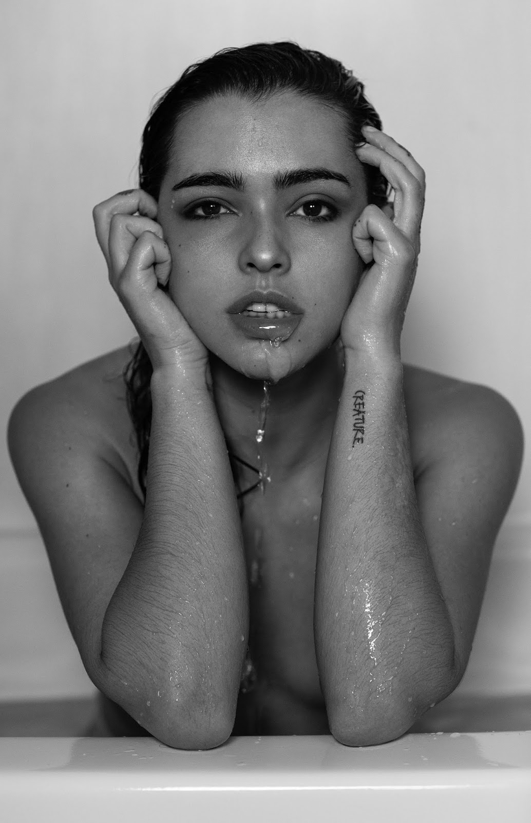 Lucy Vives - Naked Model Photoshoot by Kanobi A. Pollard.
