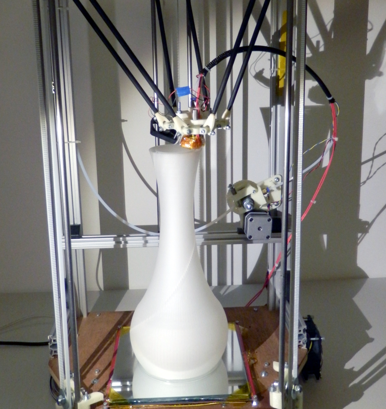 Reprap development and further adventures in DIY 3D printing Rostock Delta 3D printer build