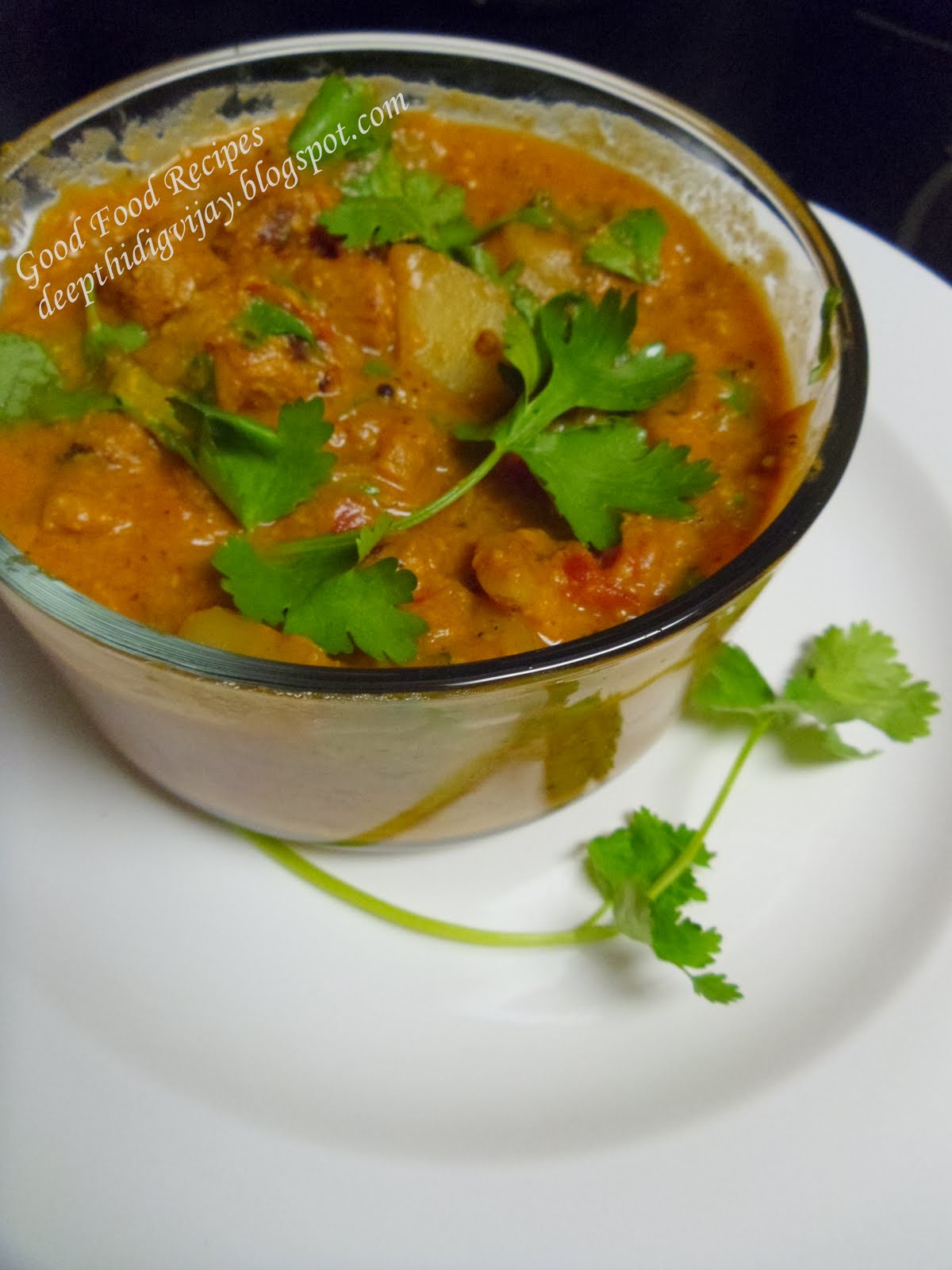 Soya chunks and Baby potato in Chickpea kurma/Koorma(Curry)