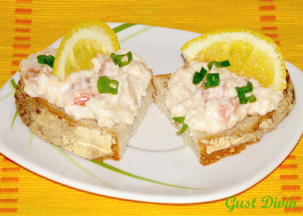 Salata de icre cu somon fumee