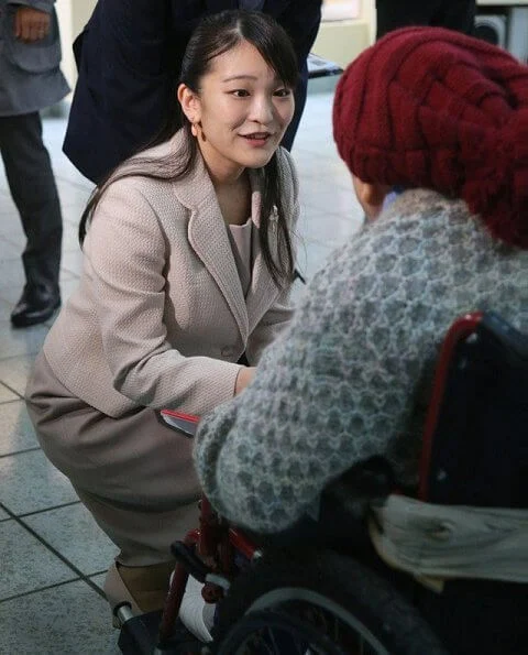 Princess Mako visited the ancient Inca ruins of Machu Picchu in Peru. She visit Koriqancha Temple and Cusco's Cathedral