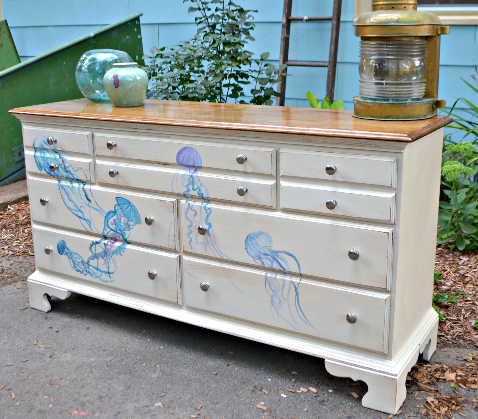 Heir and Space A Dresser with Jelly Fish