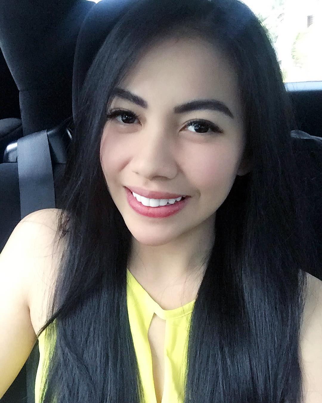 Biodata Lengkap Kezia Karamoy Adik Angel Karamoy dan Agam