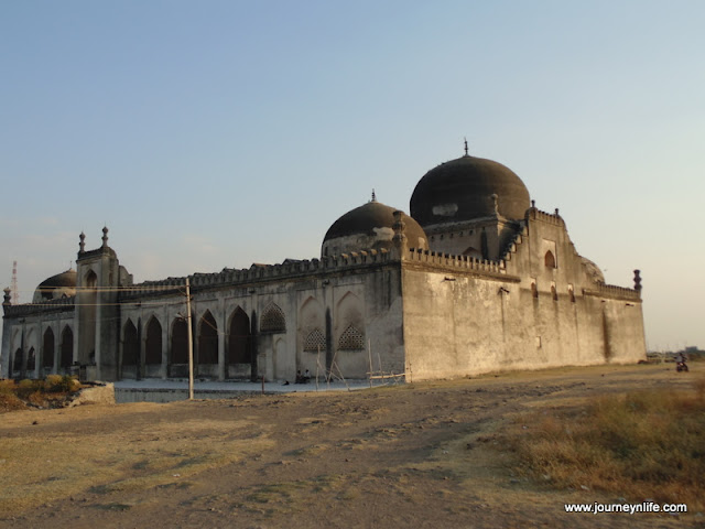 Gulbarga Fort- An Indo-Persian architecture fort, Karnataka, India