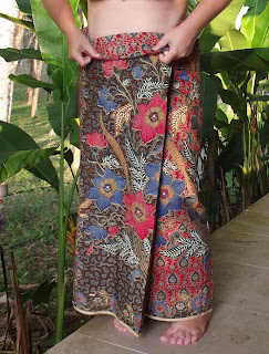 FemaleCreator: How to wear a sarong