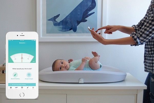 Baby Grow Smart Changing Pad BabyApp, smart gadget for new born baby parents nursing reminder