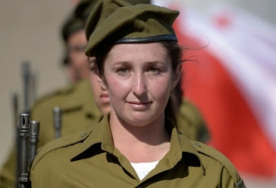 Joven de los ángeles cumple su sueño de unirse a las fuerzas de defensa de Israel Joven de los ángeles cumple su sueño de unirse a las fuerzas de defensa de Israel