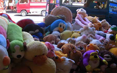 Stuffed animals on Davao streets - On This Side of Town