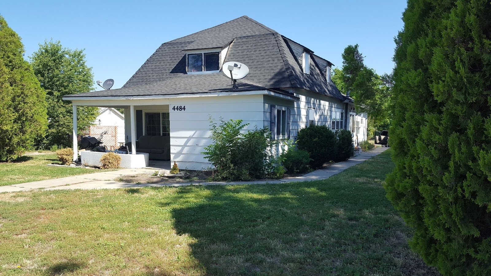 Lowe's Flat Fee Realty Multiple Homes in New Plymouth