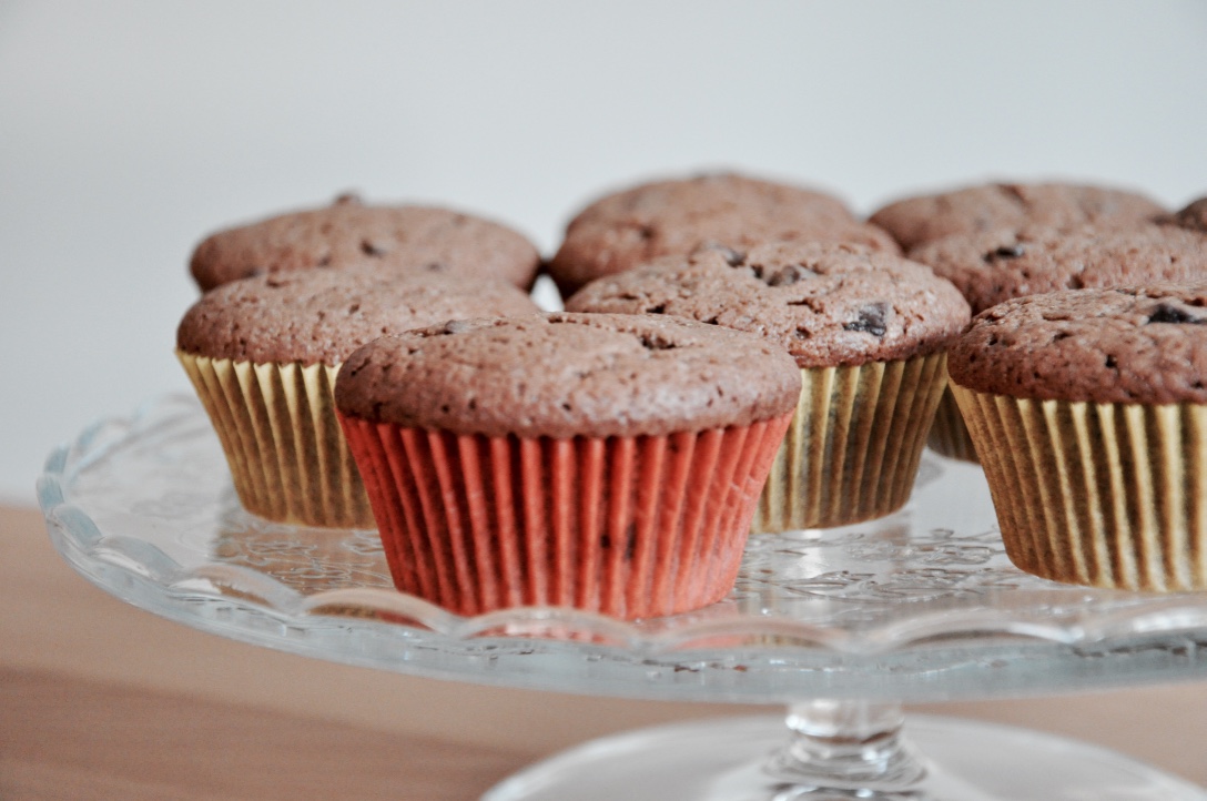 Schokoladen-Muffins mit Schoko-Crunch