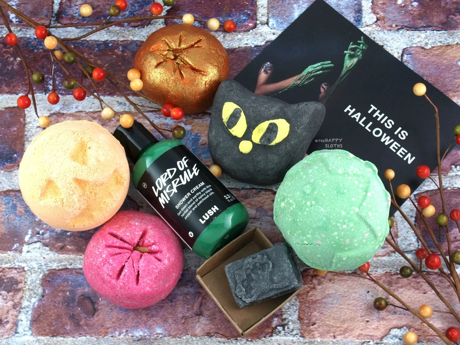 Crisp Lush Halloween Gift Set Photo in HD Crisp Lush Halloween Gift Set Photo in HD
