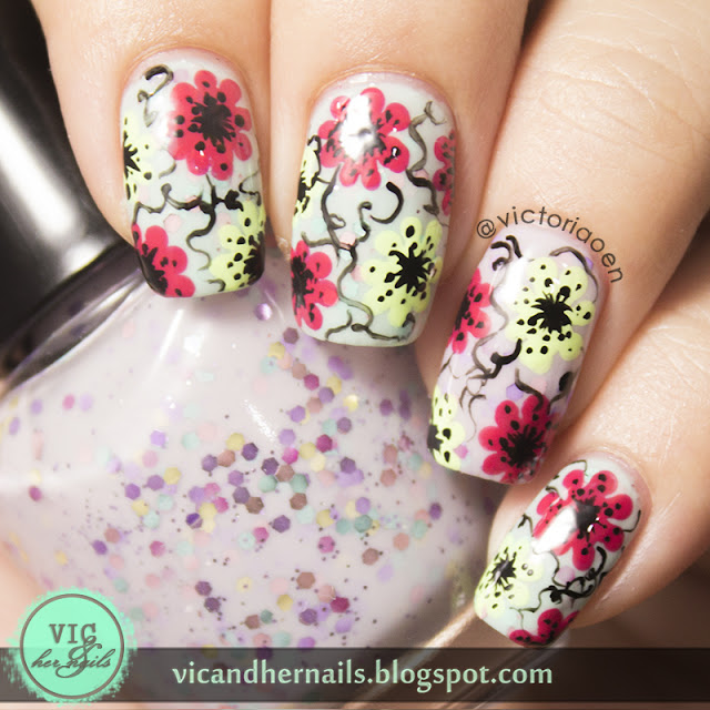 Vic and Her Nails: Pastel Floral Nails
