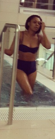 2 Actress Tana Adelana shows off hot bod in swimwear