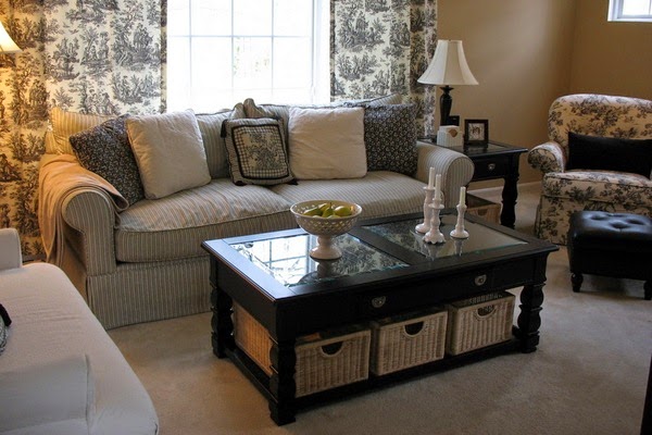 Coffee tables decoration